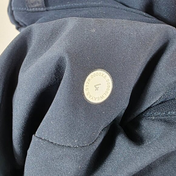 Lululemon Noir Crop wideleg pull on pants - Picture 4 of 6